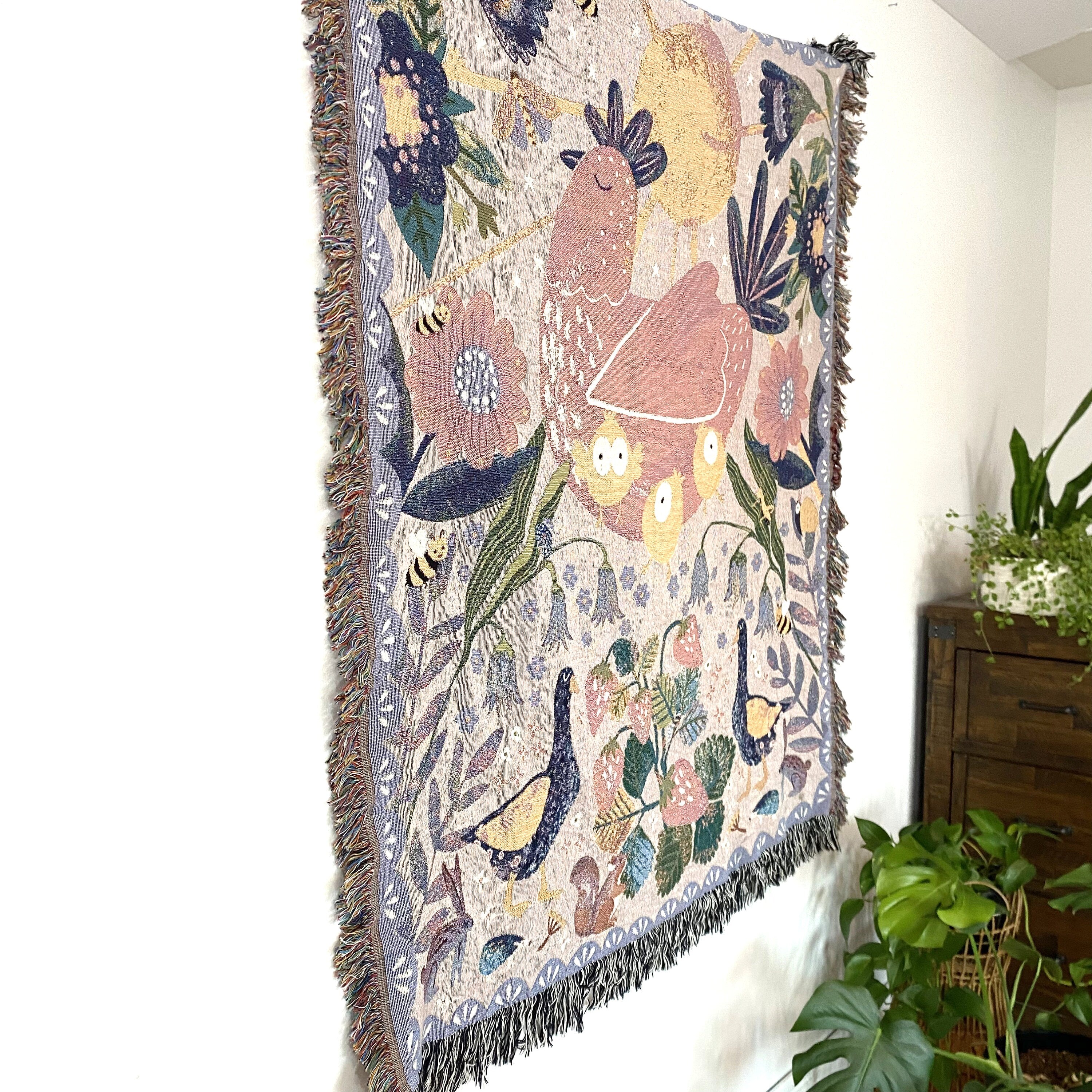 Chicken Mama Wall Tapestry Blanket Personalized Throw Blanket Farmhouse Gift For Chicken Farmer Country Girl Cottagecore Aesthetic Blanket
