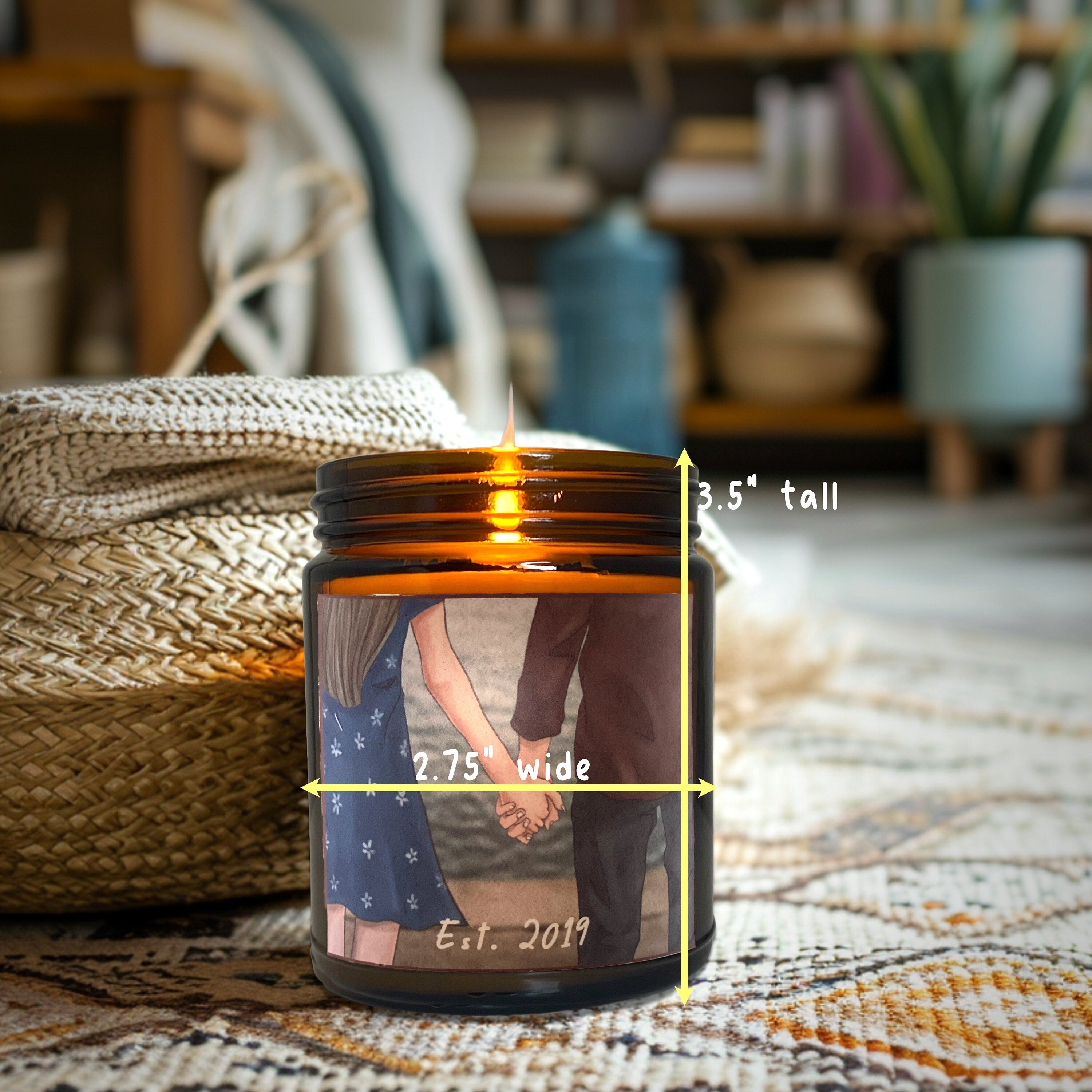 Personalized Candle of Couple Holding Hands, Personalized Anniversary Gift, Natural Soy Wax, Custom Hygge Gift, Reading Nook Decor