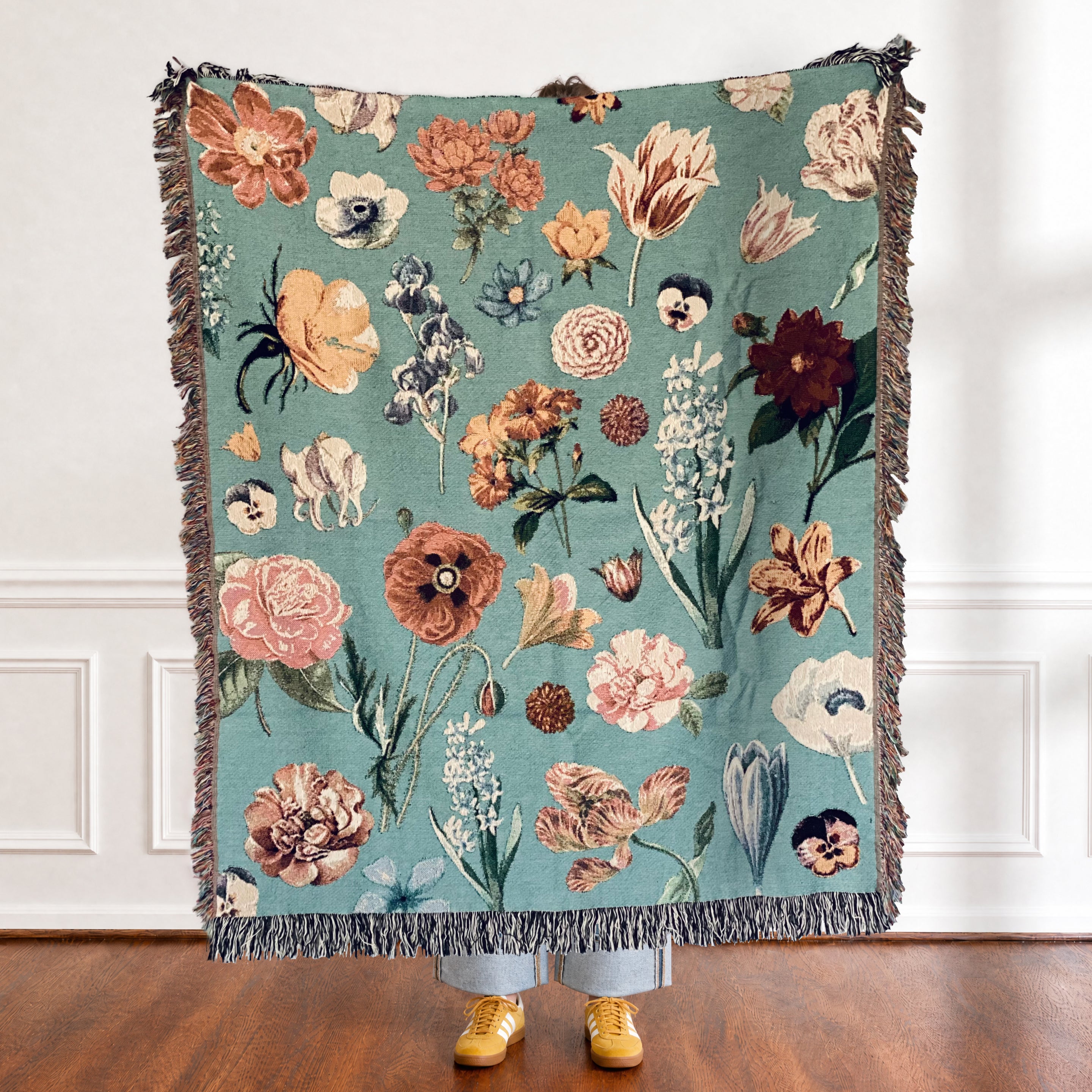 The Vintage Garden Woven Blanket