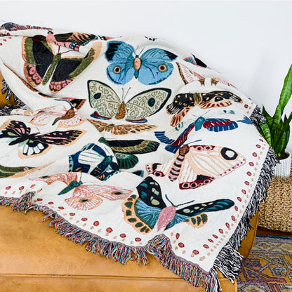 The Lilly Woven Blanket