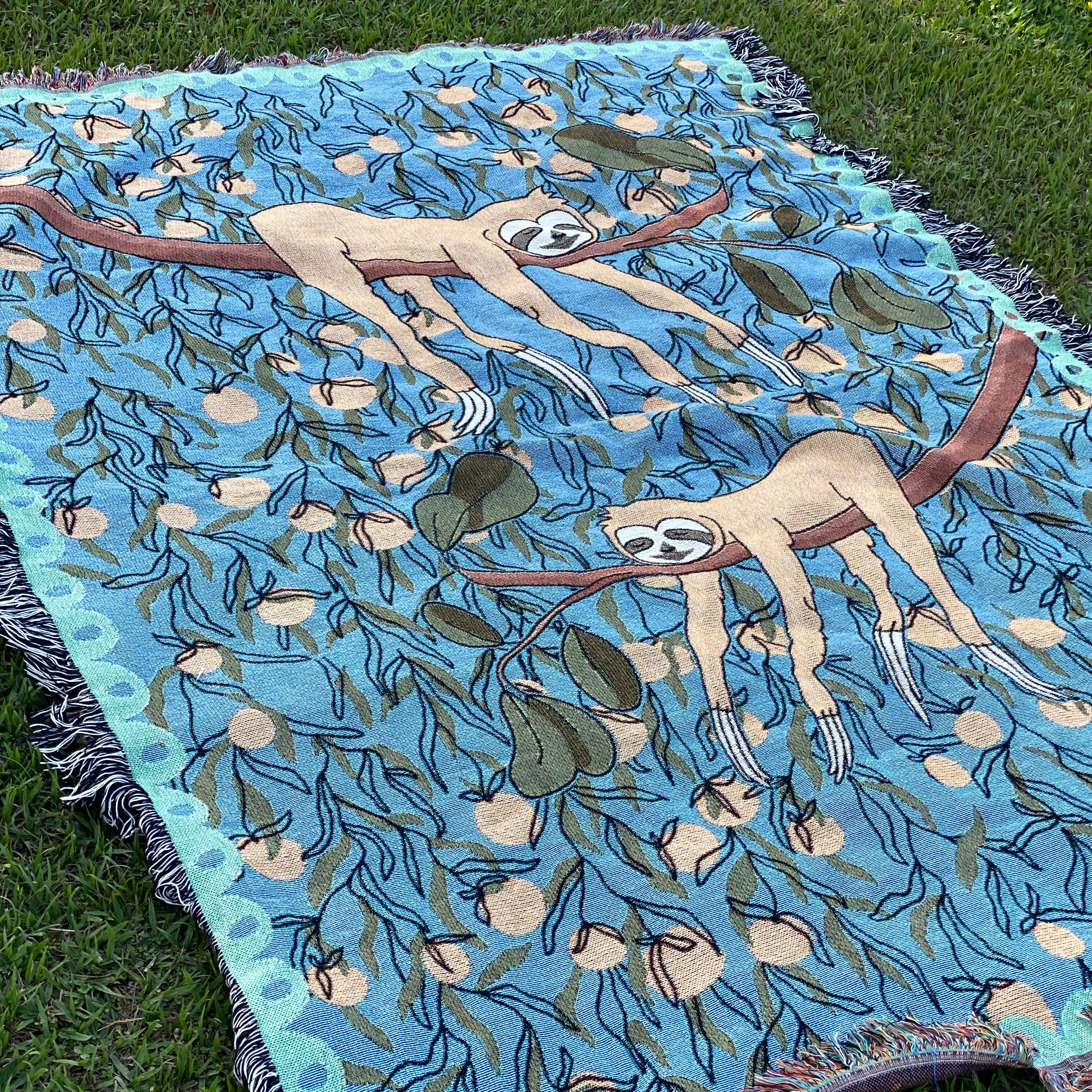 The La Señora Pérez Woven Blanket